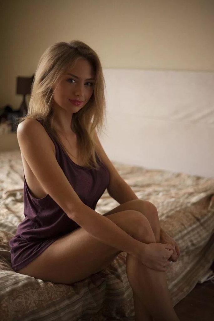 150-chastnyh-foto-realnyh-devushek-270c075